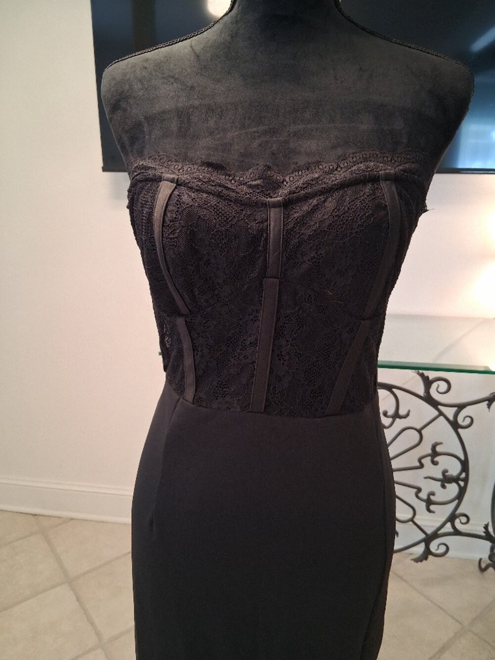 Black Lace Strapless Fitted/ Bodycon Dress